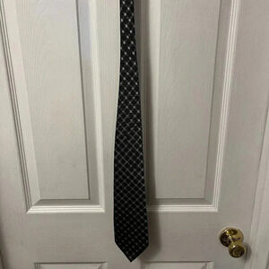 Men’s Thailand Tie